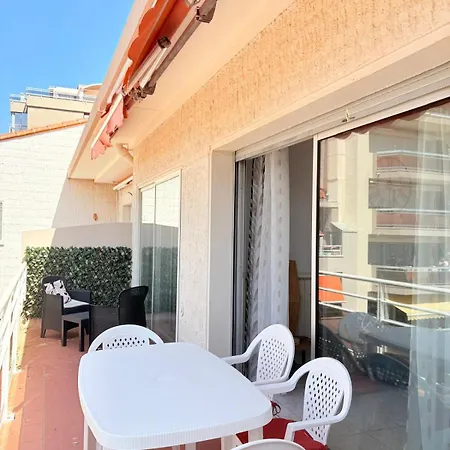 Appartement Superbe Sur Le Port De St Cyprien Saint-Cyprien (Pyrenees-Orientales)