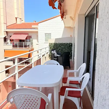 Appartement Superbe Sur Le Port De St Cyprien